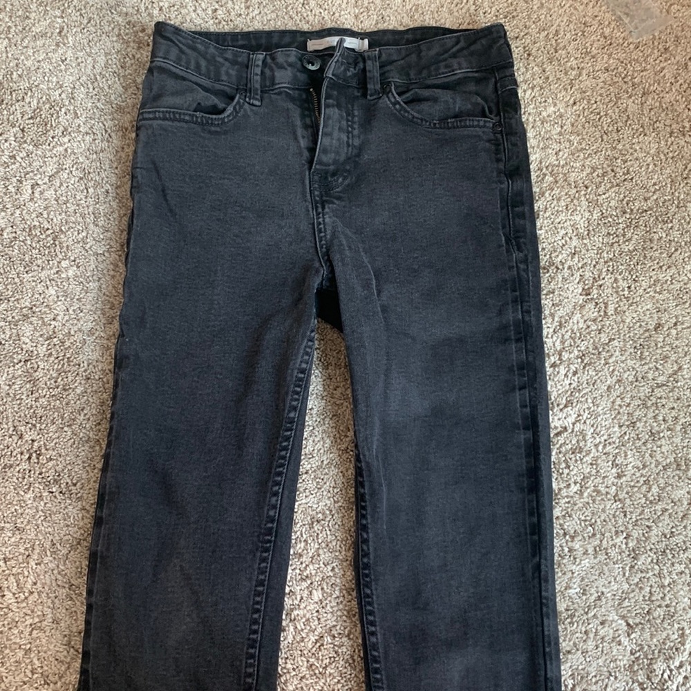 Black Jeans - b.young